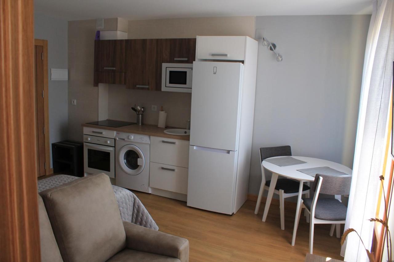 Apartamentos Turisticos Escorraladas Baltanás エクステリア 写真